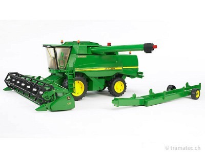 Bruder JOHN DEERE T670I Mähdrescher - ..