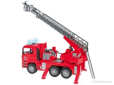 Bruder MAN Feuerwehr mit Drehleiter - 02771