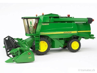 Bruder JOHN DEERE T670I Mähdrescher - ..